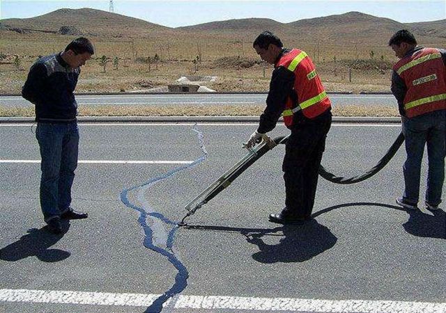道路密封胶 良好弹性恢复率 不受季节影响